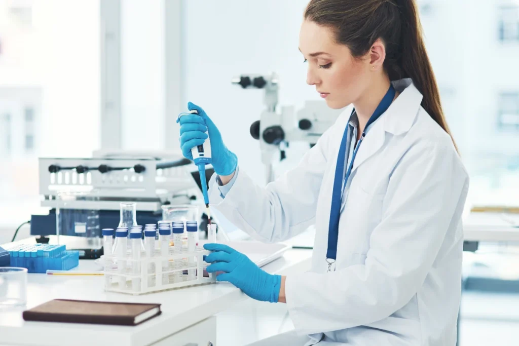 Laborbekleidung für Medizin und Technik in Hamburg